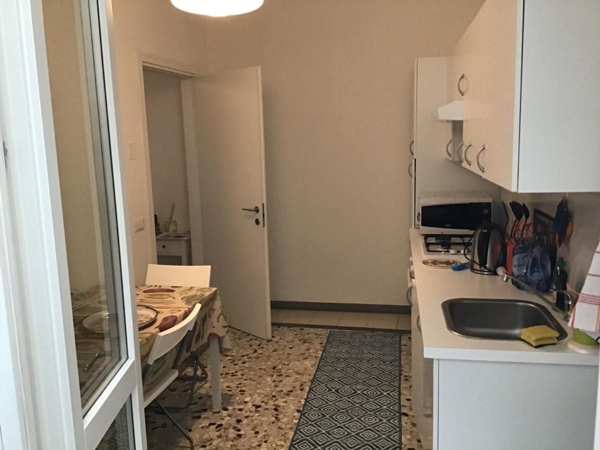 A Due Passi Da Giulietta-Casa Montecchi Verona Ngoại thất bức ảnh