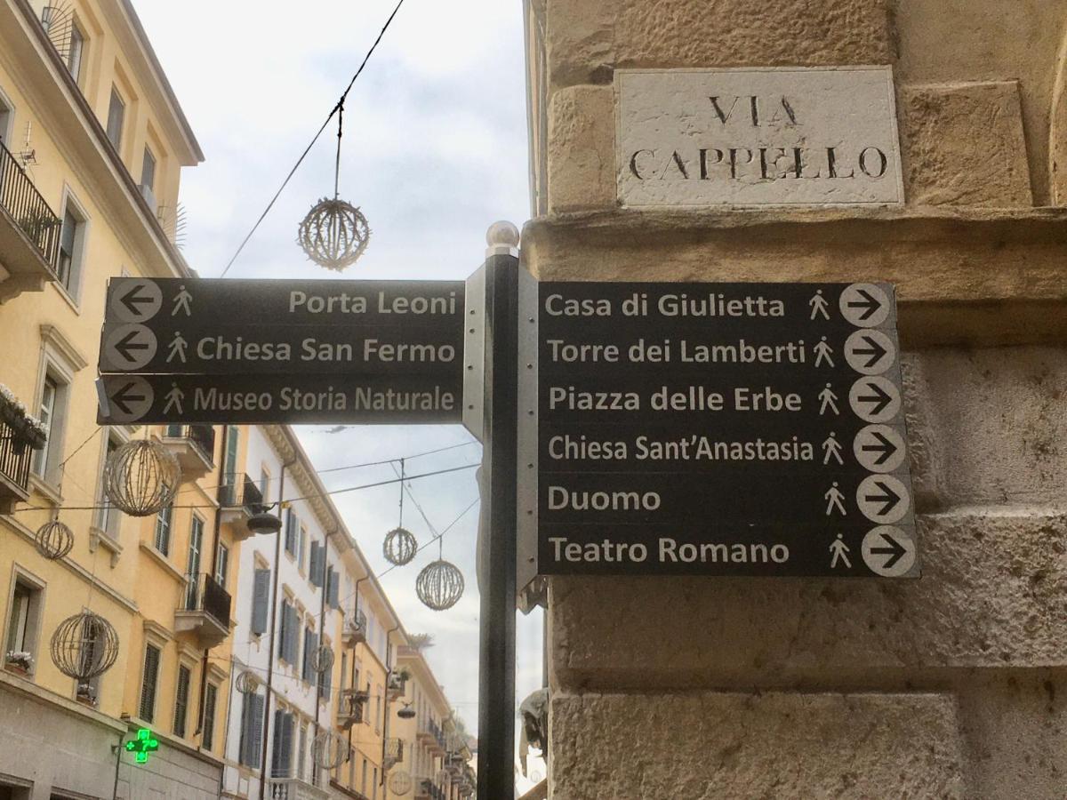 A Due Passi Da Giulietta-Casa Montecchi Verona Ngoại thất bức ảnh