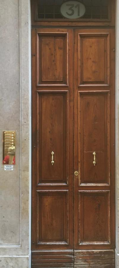 A Due Passi Da Giulietta-Casa Montecchi Verona Ngoại thất bức ảnh