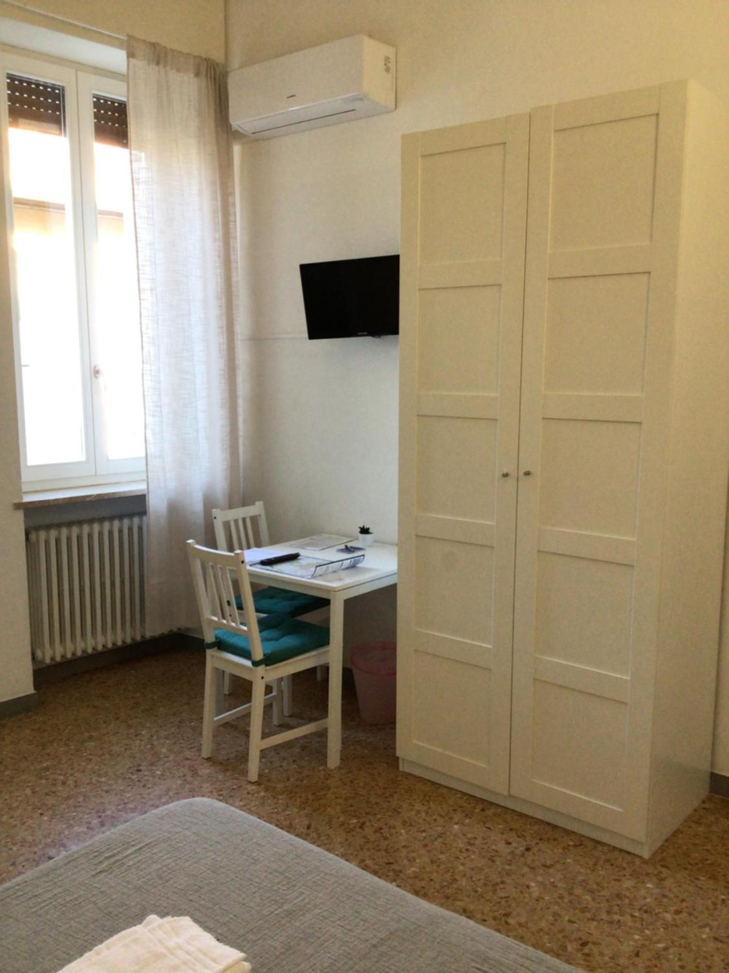 A Due Passi Da Giulietta-Casa Montecchi Verona Ngoại thất bức ảnh